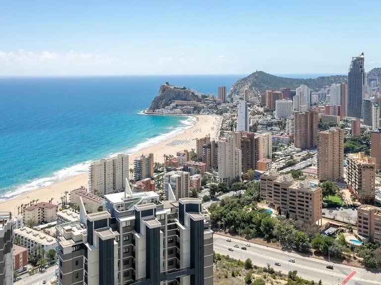 Apartment for Sale in Costa Blanca Benidorm, Alicante 34