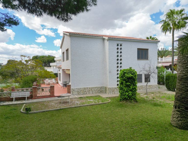 Villa for Sale in Costa Blanca El Campello, Alicante 5
