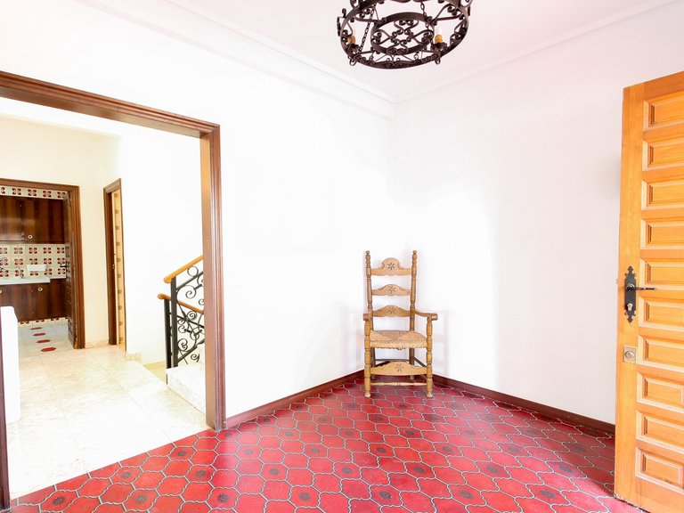 Villa for Sale in Costa Blanca El Campello, Alicante 9
