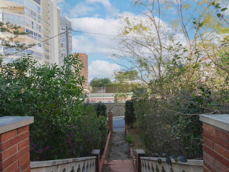 Villa for Sale in Costa Blanca El Campello, Alicante 48