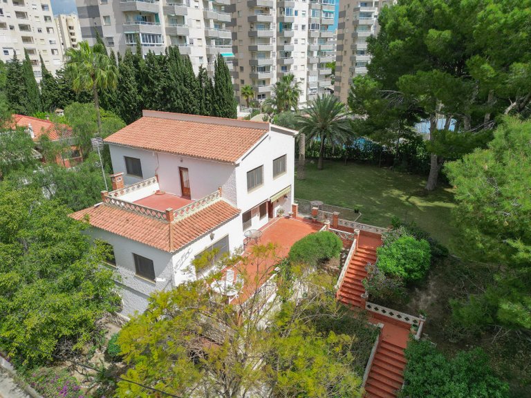 Villa for Sale in Costa Blanca El Campello, Alicante 4