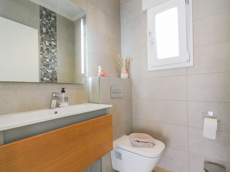 Villa for Sale in Costa Blanca Torrevieja, Alicante 33
