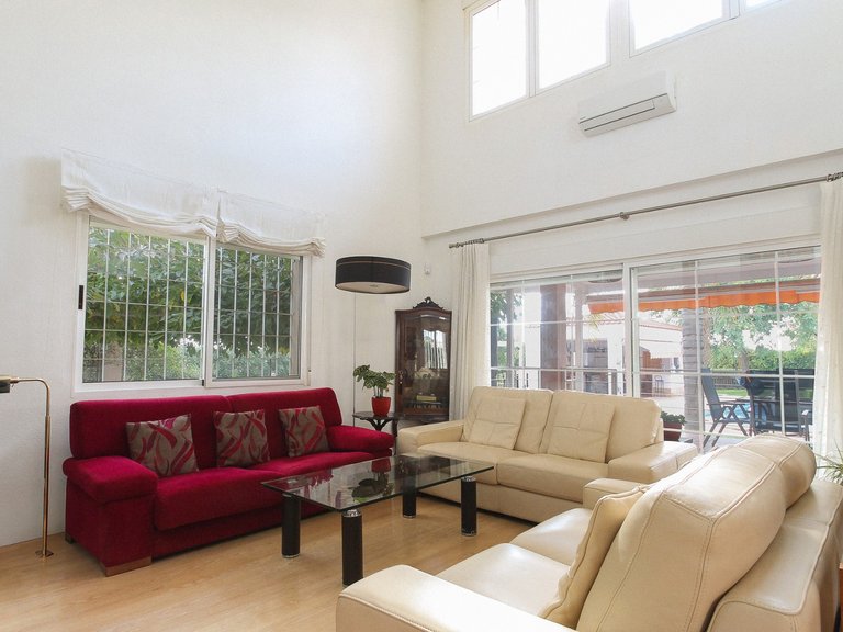 Villa for Sale in Inland San Vicente Del Raspeig, Alicante 10