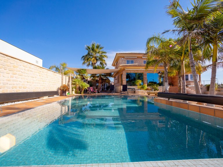 Villa for Sale in Inland San Vicente Del Raspeig, Alicante 9