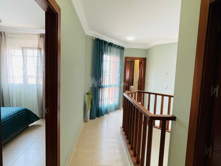 Villa for Sale in Los Cristianos, Mesetas Del Mar 28