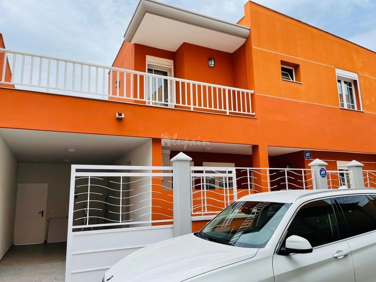 Villa for Sale in Los Cristianos, Mesetas Del Mar 3