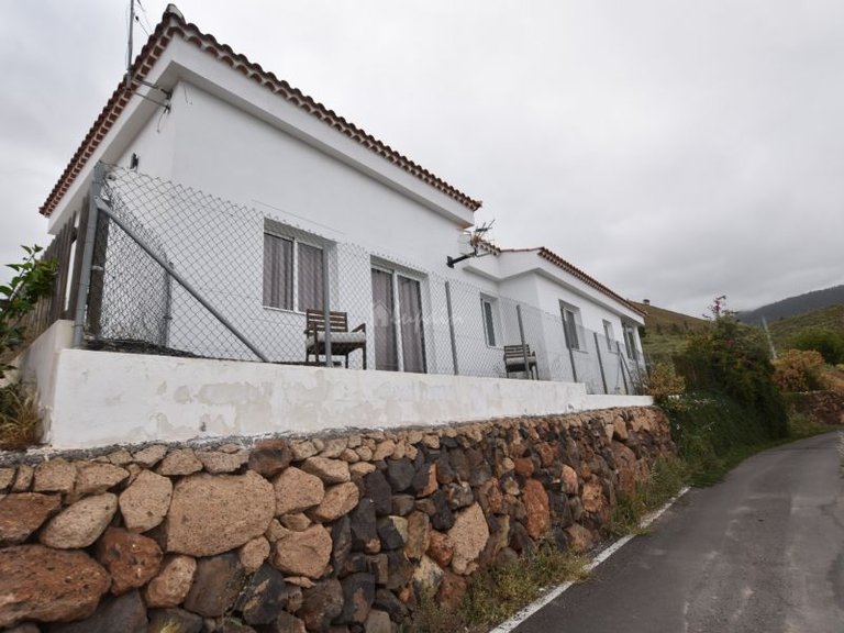 Apartment for Sale in San Miguel, Tenerife 2