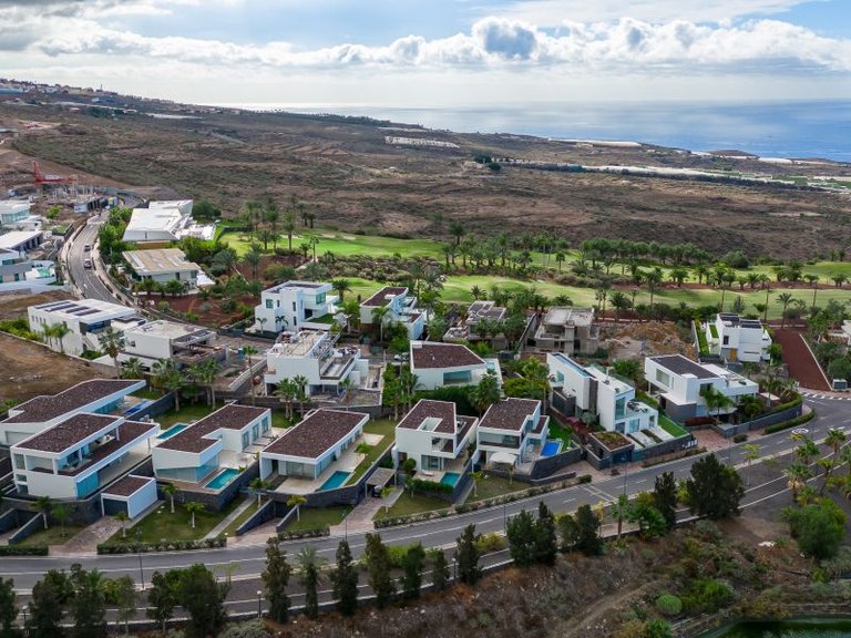 Villa for Sale in Costa Adeje, Tenerife 3