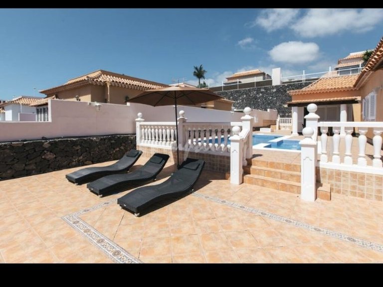 Villa for Sale in Costa Adeje, Malaga 7