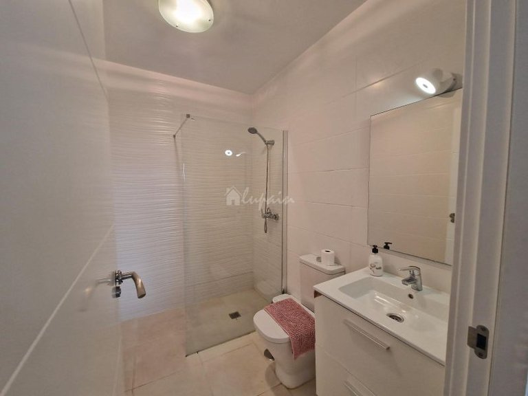 Apartment for Sale in Playa De Las Americas, Parque Santiago 21