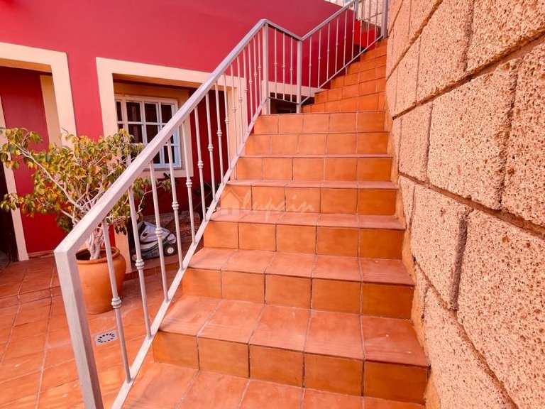 Villa for Sale in Chayofa, Tenerife 45