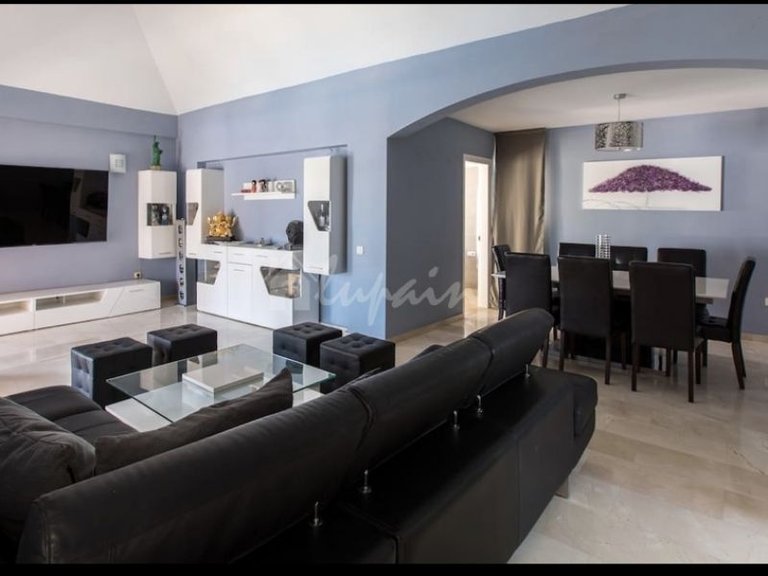 Villa for Sale in Costa Adeje, Malaga 4