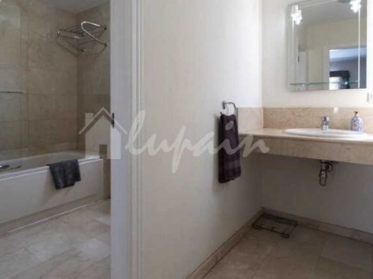 Villa for Sale in Costa Adeje, Malaga 12