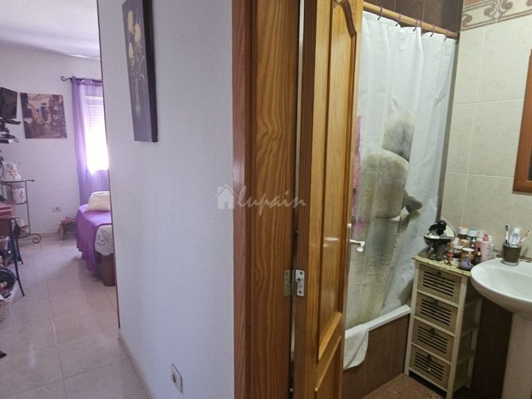 Apartment for Sale in La Camella, Tenerife 11