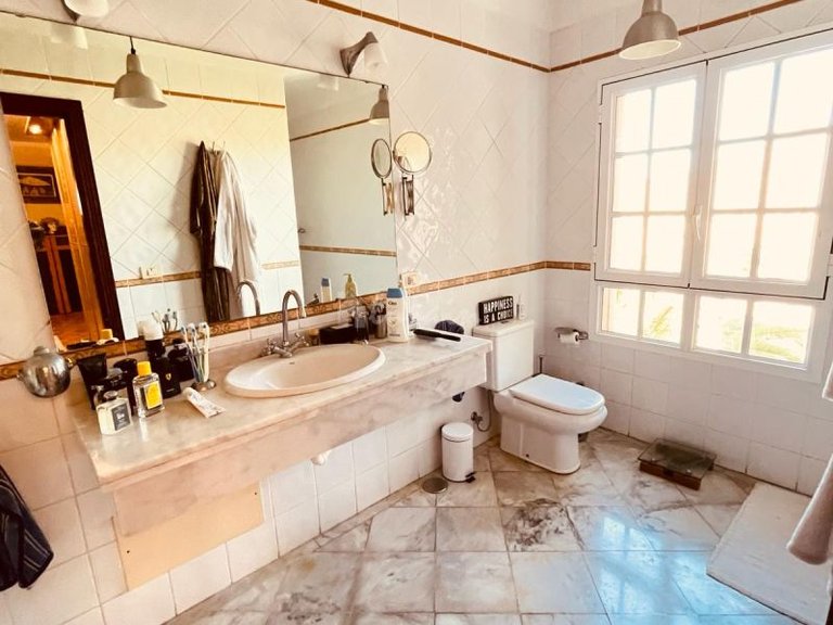 Villa for Sale in Chayofa, Tenerife 31