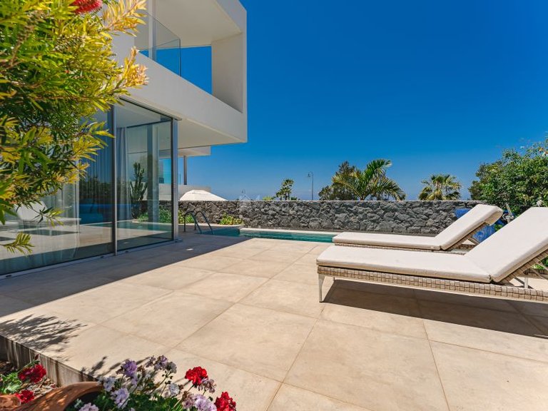 Villa for Sale in Costa Adeje, Tenerife 13