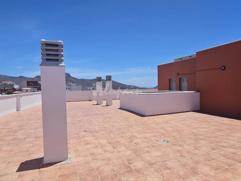 Apartment for Sale in La Camella, Tenerife 2