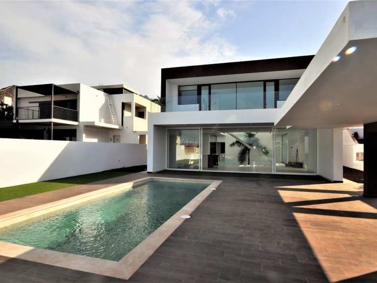 Villa for Sale in Costa Adeje, Malaga 26