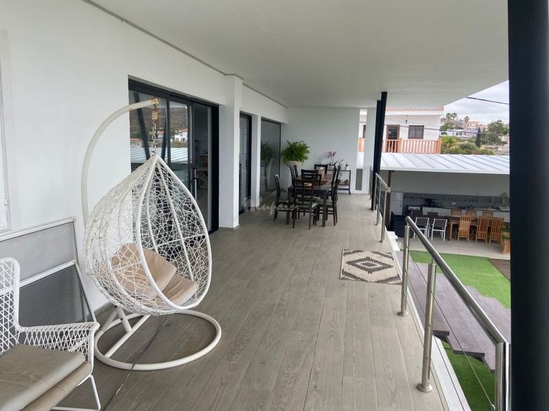 Villa for Sale in La Camella, La Arenita 11