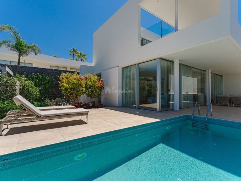 Villa for Sale in Costa Adeje, Tenerife 16