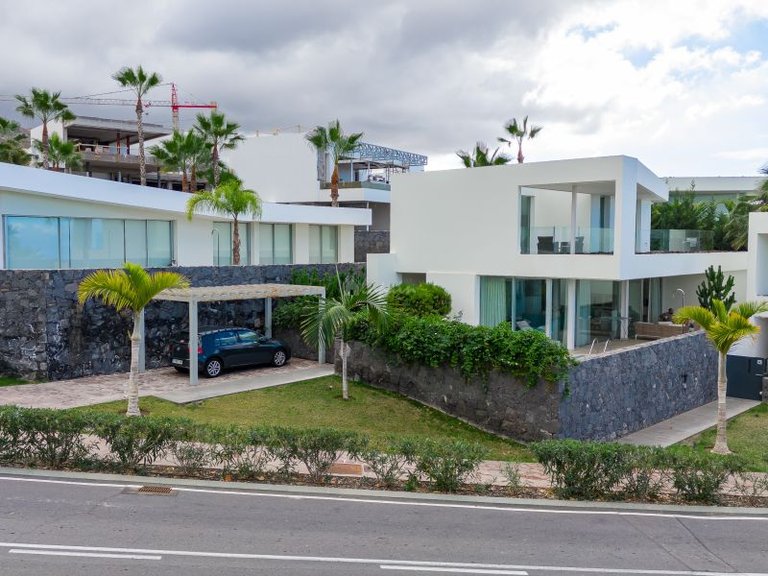 Villa for Sale in Costa Adeje, Tenerife 8