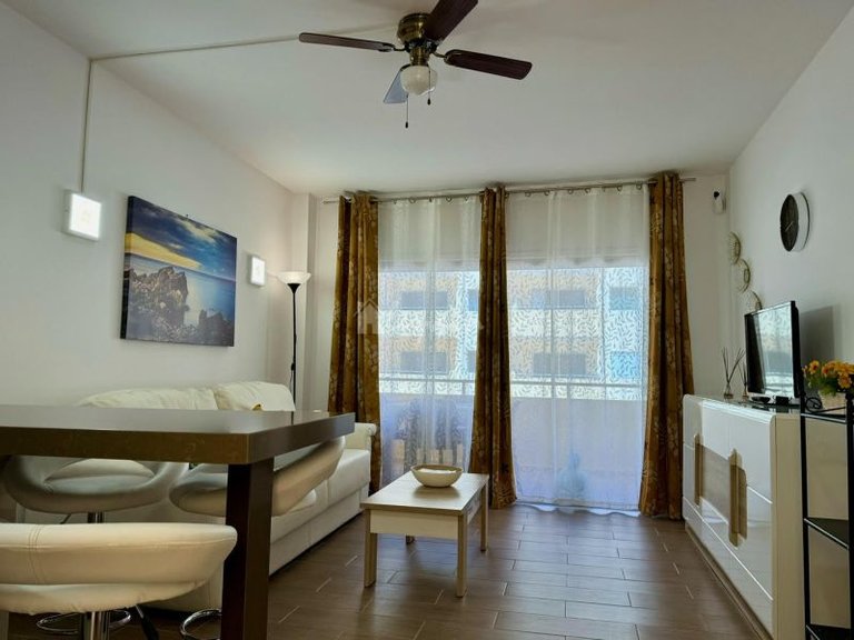 Apartment for Sale in Los Cristianos, Los Angeles 10