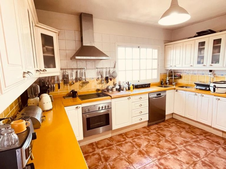 Villa for Sale in Chayofa, Tenerife 13