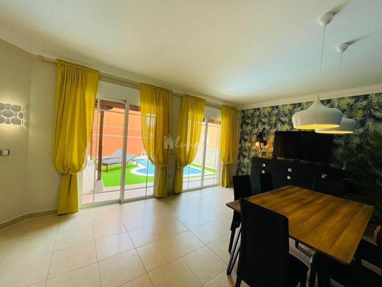 Villa for Sale in Los Cristianos, Mesetas Del Mar 7