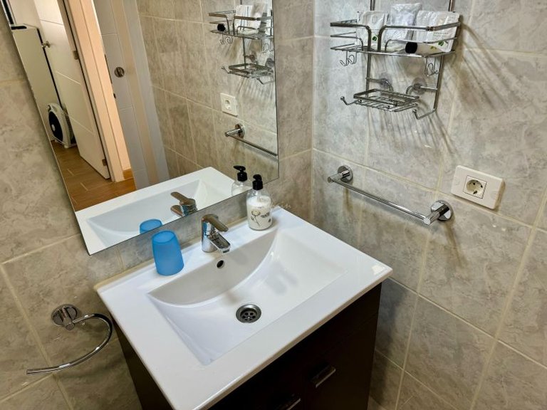 Apartment for Sale in Los Cristianos, Los Angeles 27