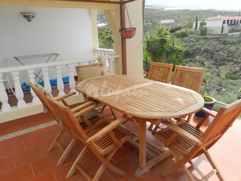 Villa for Sale in Guia De Isora, Tenerife 16