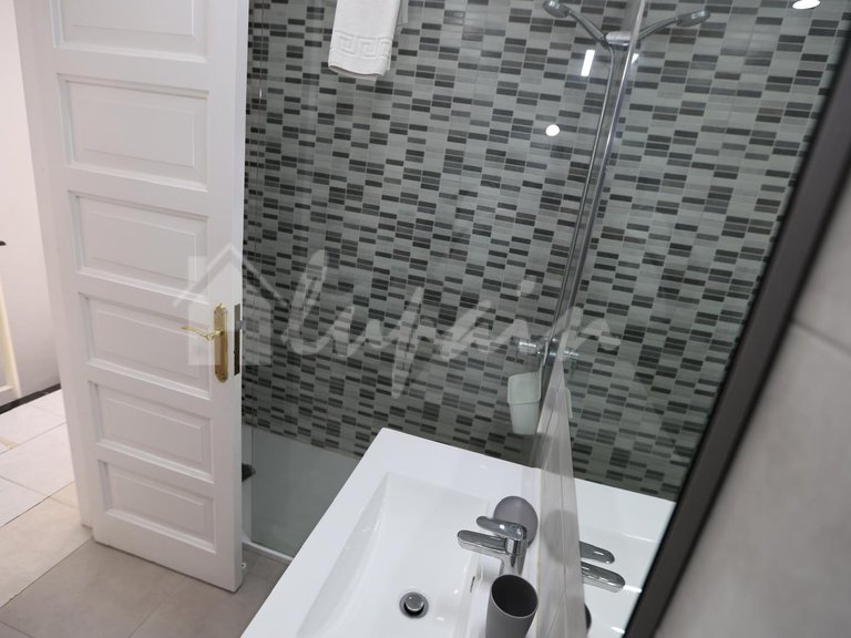 Apartment for Sale in Playa De Las Americas, Parque Santiago 28