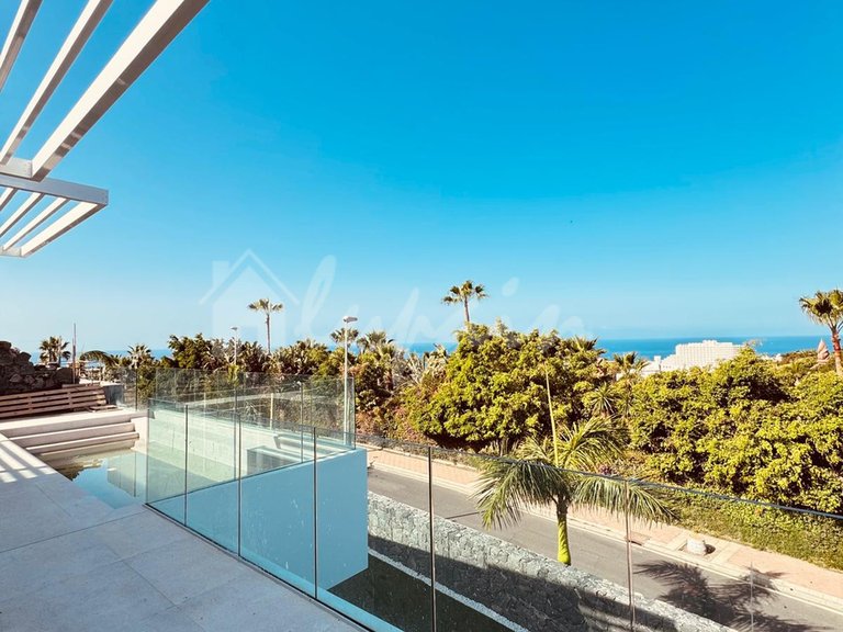 Villa for Sale in San Eugenio, Siam Gardens 3