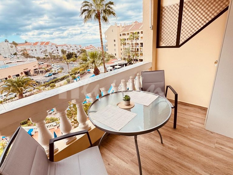 Apartment for Sale in Los Cristianos, Castle Harbour 5