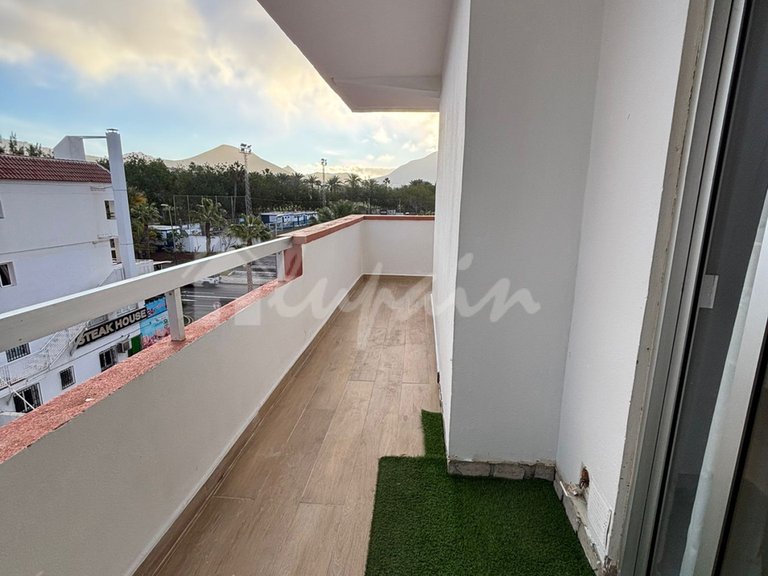 Apartment for Sale in Playa De Las Americas, Los Tajinastes 13