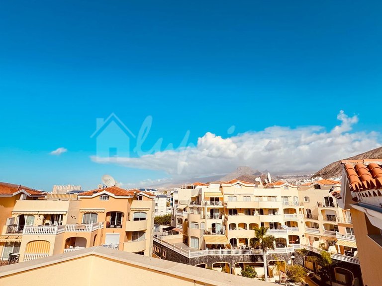 Penthouse for Sale in Los Cristianos, Santa Cruz de Tenerife 8