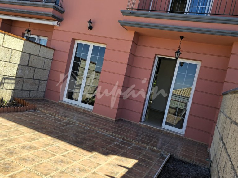 Town House for Sale in Chayofa, Residencial Paraiso 6