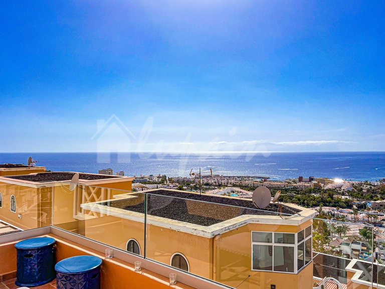 Villa for Sale in San Eugenio, Ocean View 1