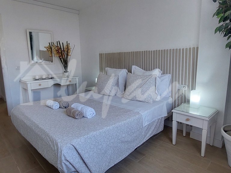 Apartment for Sale in Los Cristianos, Jardines Del Sur 16