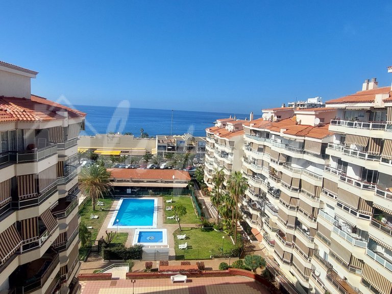Apartment for Sale in Los Cristianos, Jardines Del Sur 2