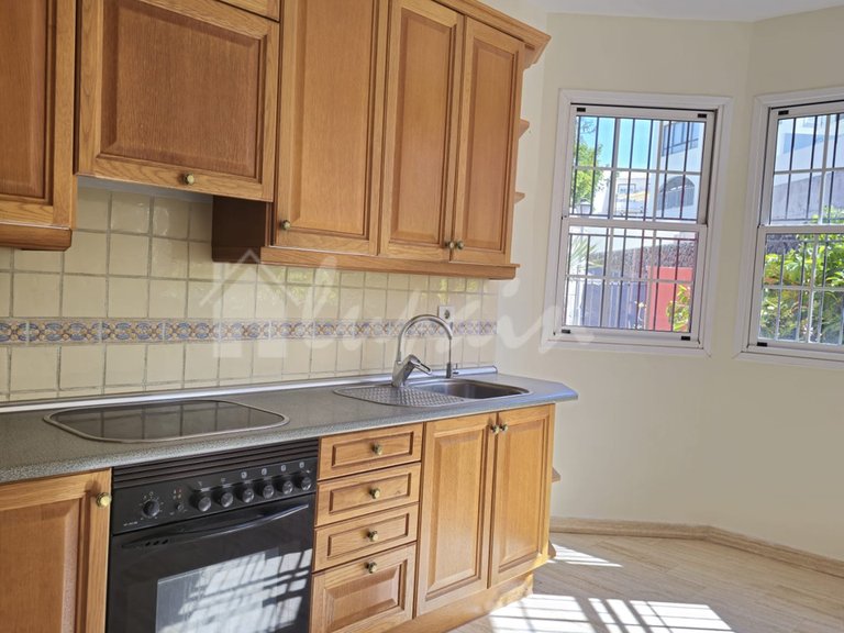 Town House for Sale in Chayofa, Residencial Paraiso 16