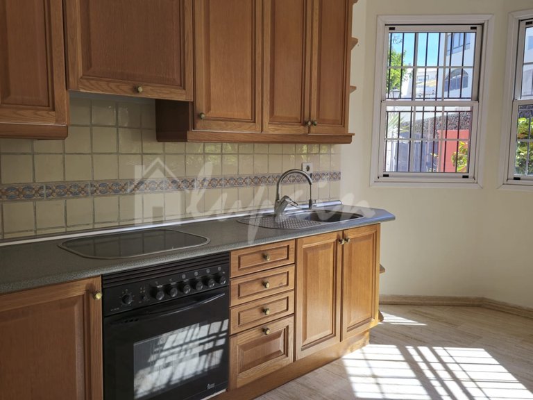 Town House for Sale in Chayofa, Residencial Paraiso 17