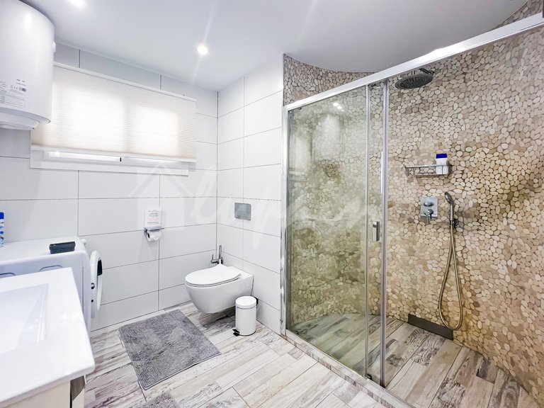 Apartment for Sale in San Eugenio, Parque Cristina 34