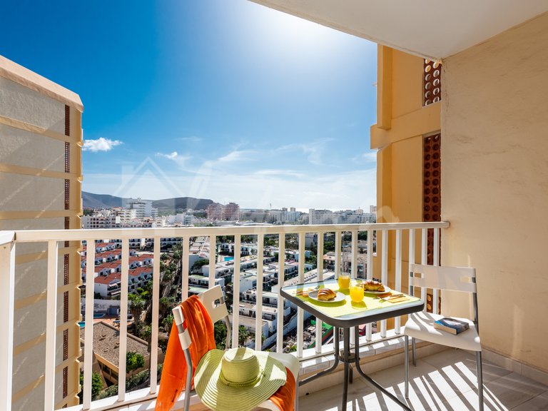 Apartment for Sale in Playa De Las Americas, Torres De Yomely 3