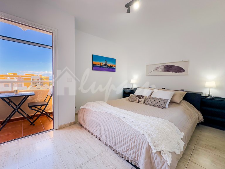 Apartment for Sale in Bahia Del Duque, Oasis Dakota 19