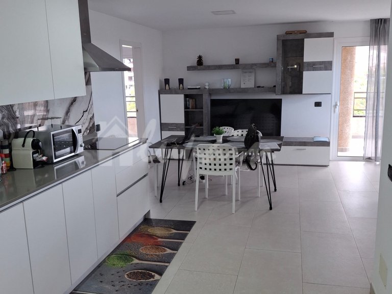 Apartment for Sale in Los Cristianos, Edificio Eden 4