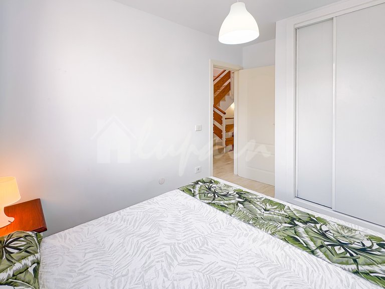 Apartment for Sale in Bahia Del Duque, Oasis Dakota 23