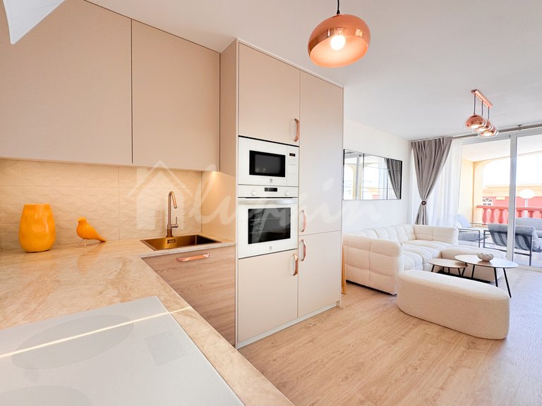 Apartment for Sale in San Eugenio, Tenerife 11