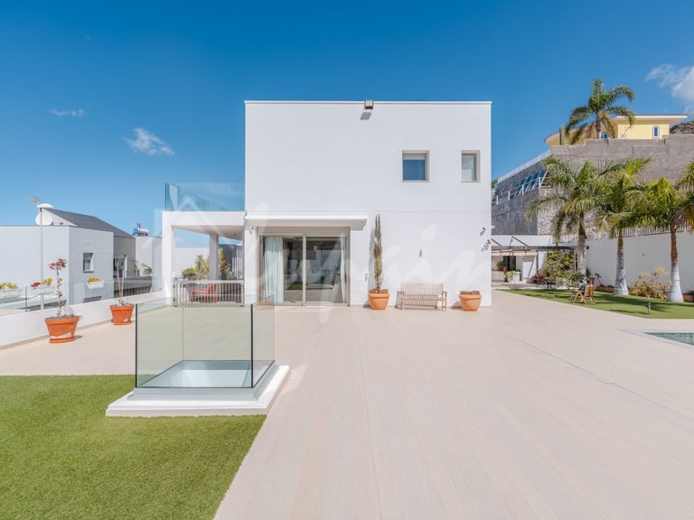 Villa for Sale in Torviscas, Roque Del Conde 6