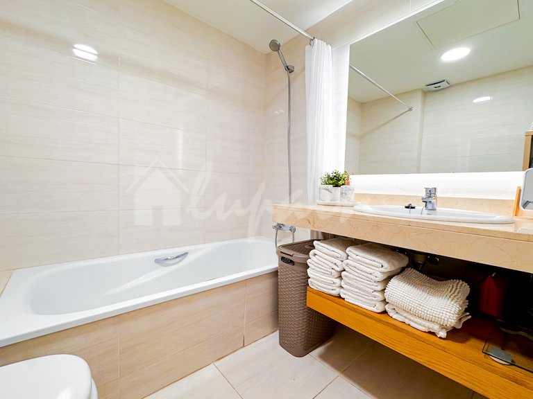 Villa for Sale in Puerto Santiago, Tenerife 31