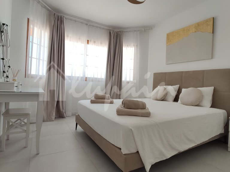 Apartment for Sale in Torviscas, Las Bouganvillas 18